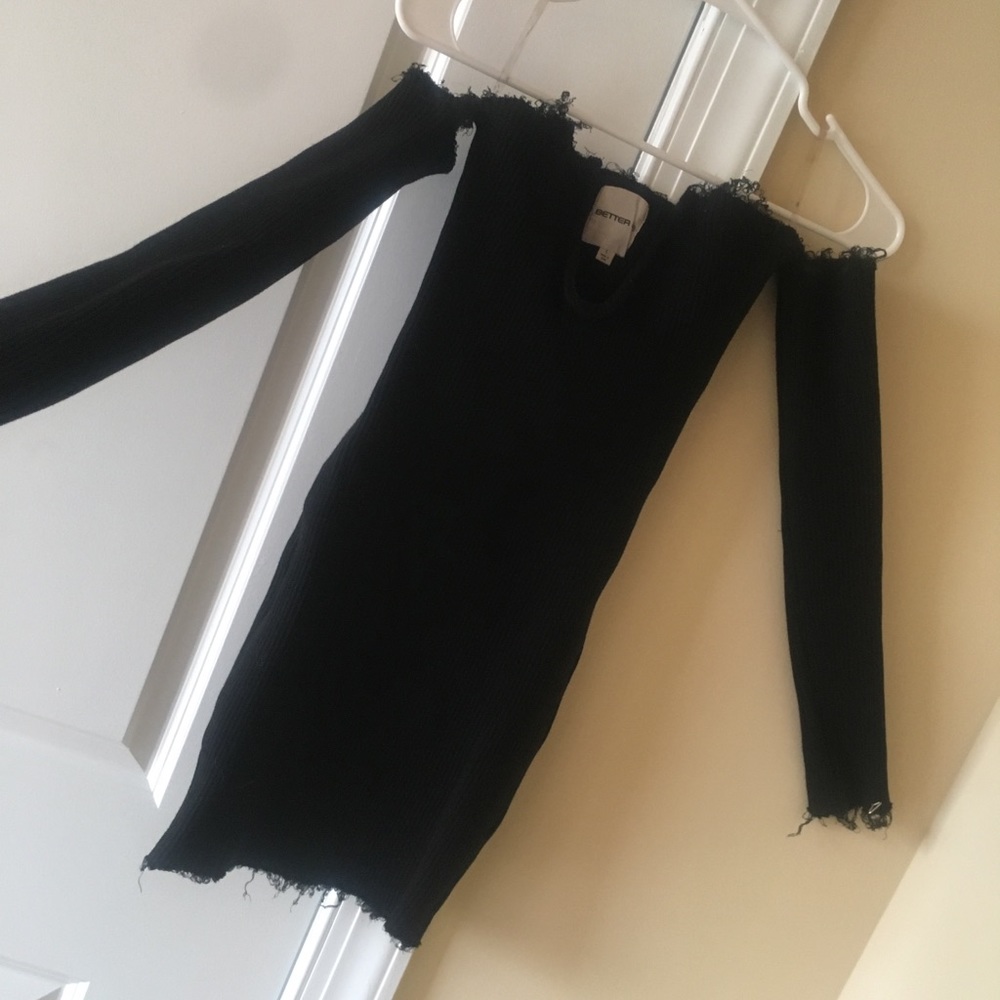 High quality knit off the shoulder mini